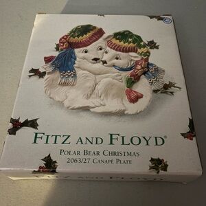 Fitz and Floyd Polar Bear Christmas Plate - White, Green, Red